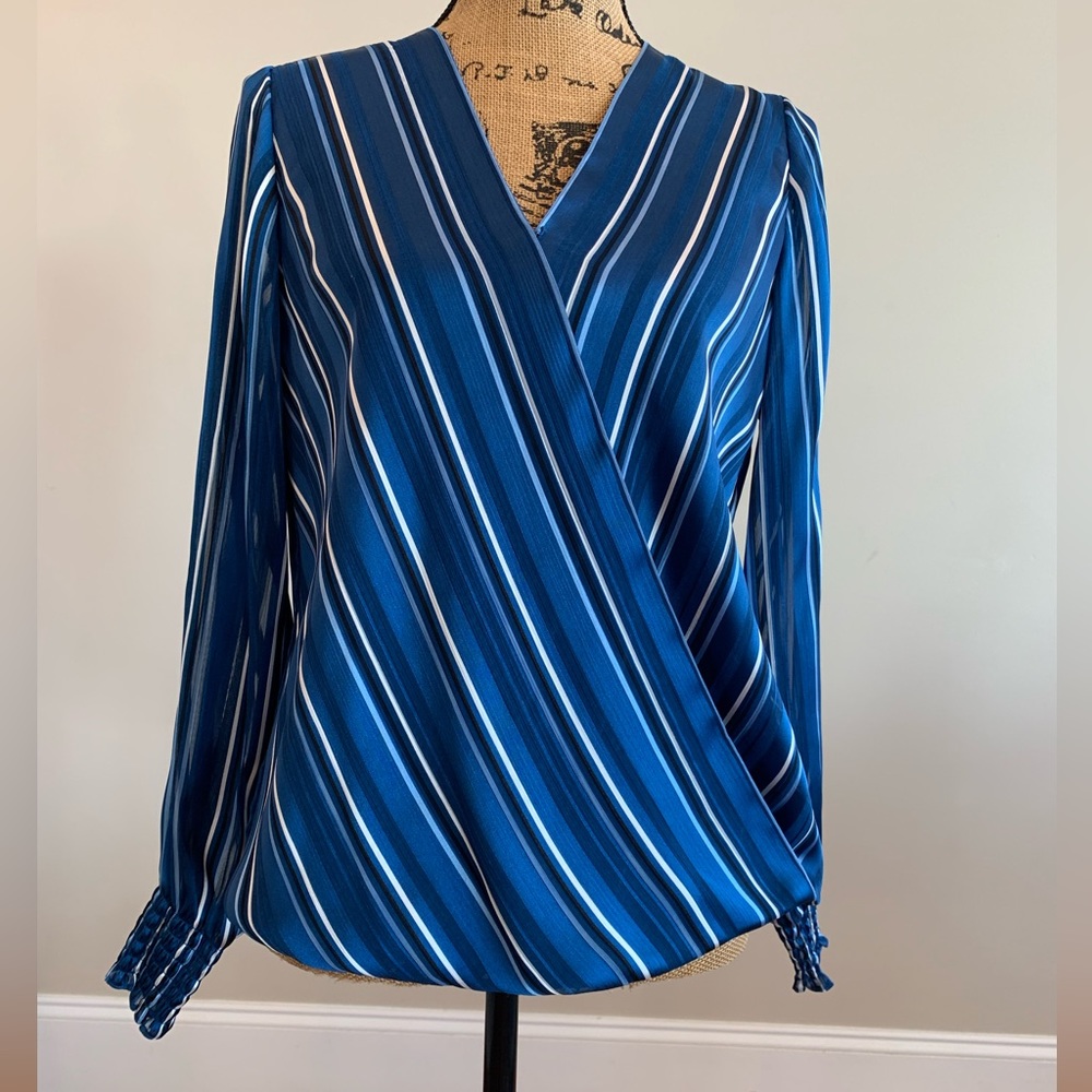 WHBM Long sleeve stripe crossover v neck bubble hem blouse cobalt blue